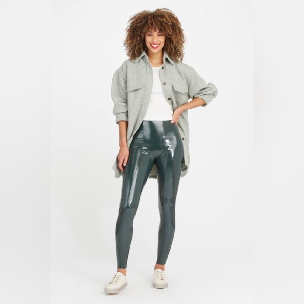 Spanx Faux Patent Leather Leggings in Green Sz. Small - Picture 4 of 9